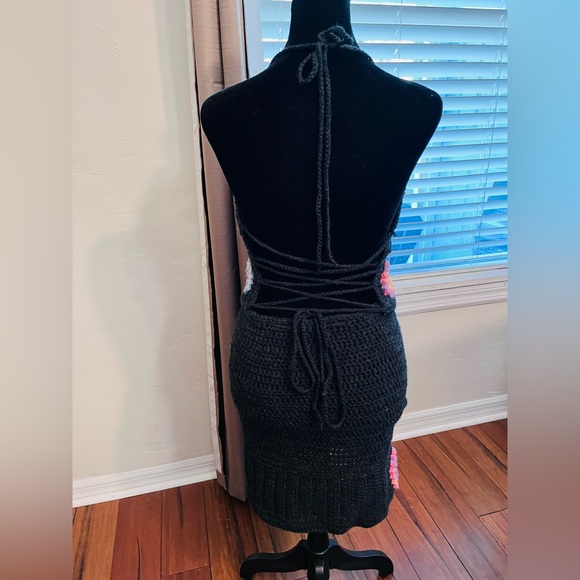 Crochet dress - Picture 2 of 2